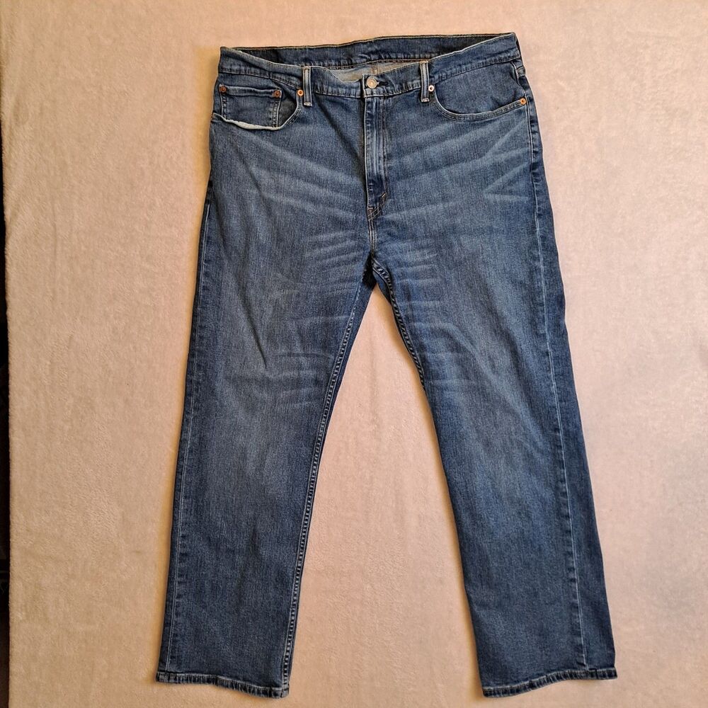 Levis 559 Jeans Mens 40 X 32 (40 X 30) Relaxed Straight Leg Medium Wash